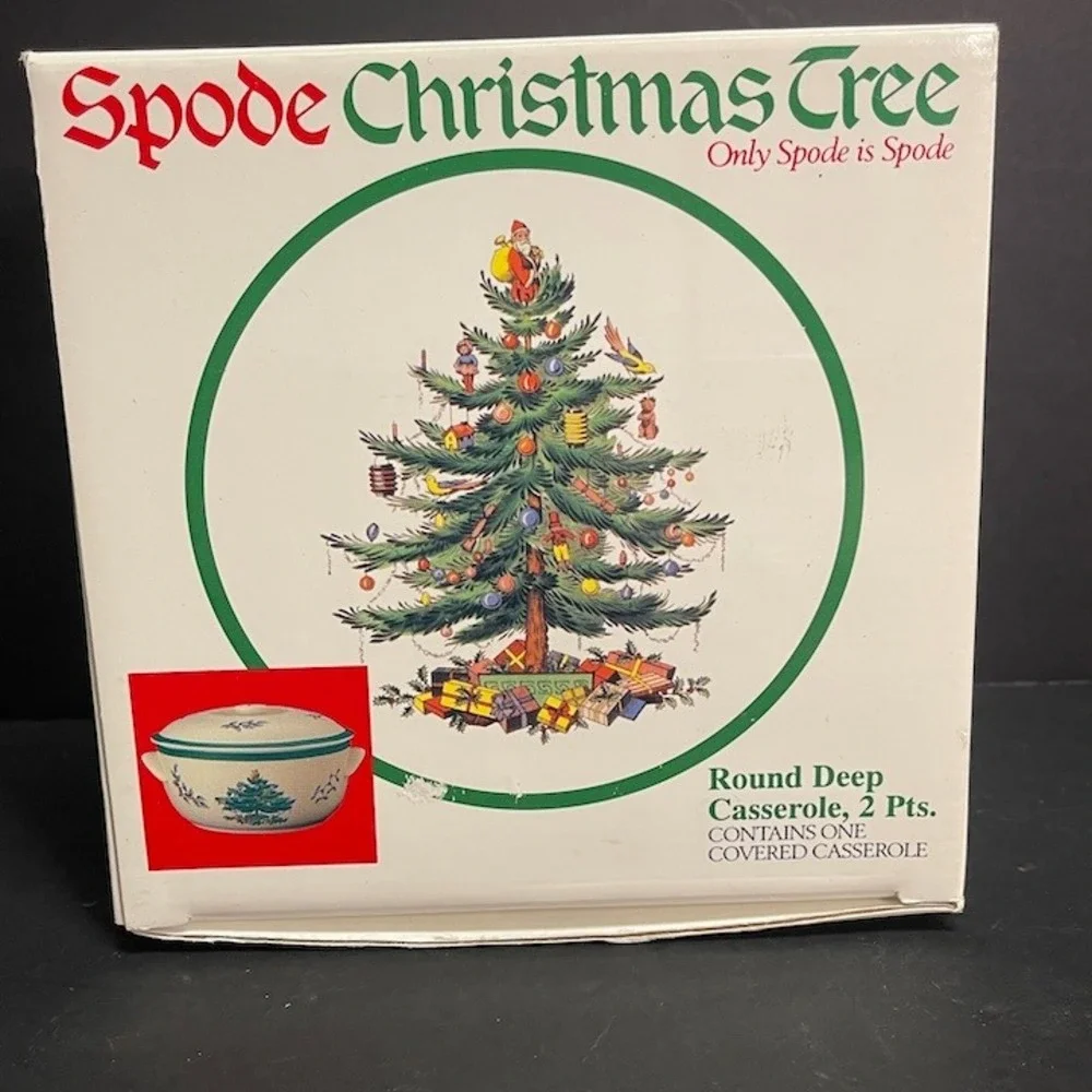 Vintage 1997 Spode Christmas Tree 2 Pint Covered Casserole Made in England Boxed
